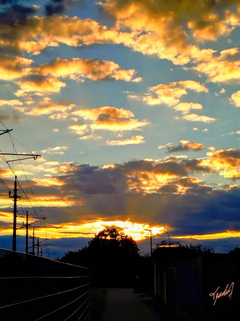 Am Montag und Dienstag dominieren Wolken das Geschehen, am Mittwoch dürfte sich das Burgenland dann von seiner sonnigen Seite zeigen. | Foto: Gerhard Trukschitz
