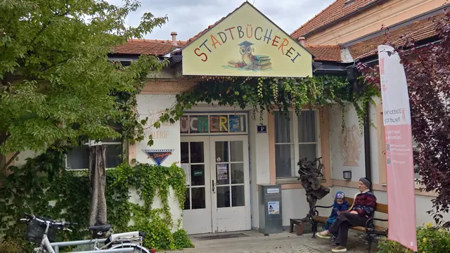  Stadtbibliothek Neunkirchen