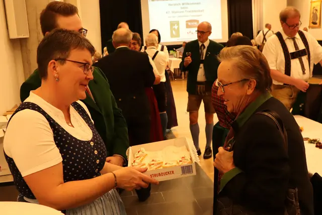 Beim Eingang gab es ein Begrüßungspräsent | Foto: Gerhard Langmann