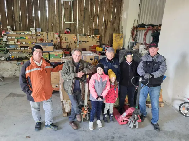 Nichts geht mehr! Der letzte Rest an Ware, der dieses Mal nicht in den LKW gepasst hat. | Foto: Gemeinde Pernegg