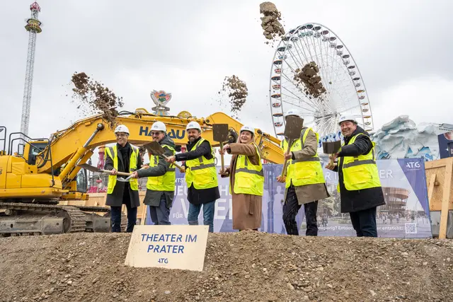 Der erste Spatenstich für das neue Theater im Prater ist erfolgt.  | Foto: Valentina Marinelić/MeinBezirk