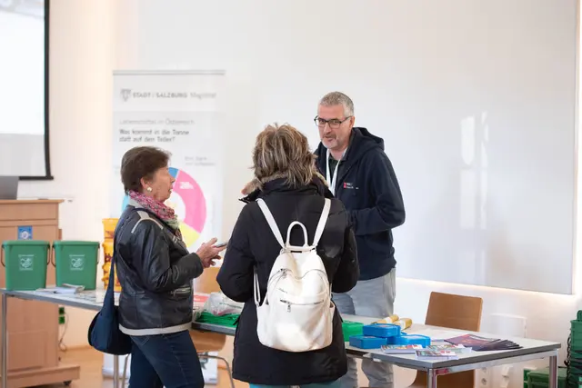 Bei der zweiten Auflage der Langen Nacht der Demokratie besuchten rund 1.000 Bürgerinnen und Bürger das Schloss Mirabell  | Foto: Stadt Salzburg/Rocio Escabosa