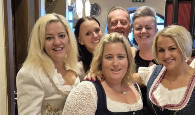 In Eggenburg wurde zwei Tage lang ausgelassen gefeiert – und das natürlich stilecht in Dirndl und Tracht. | Foto: Privat