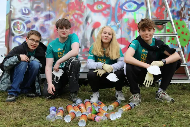 Schüler des BORG Schärding bei der Aktion "72 Stunden ohne Kompromiss", die heuer von 22. bis 25. Oktober 2025 stattgefunden hat.  | Foto: yC