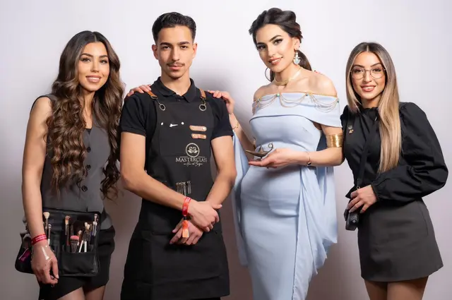 Die Geschwister Sema, Harun, Sevim und Seda. | Foto: Andreas Röbl