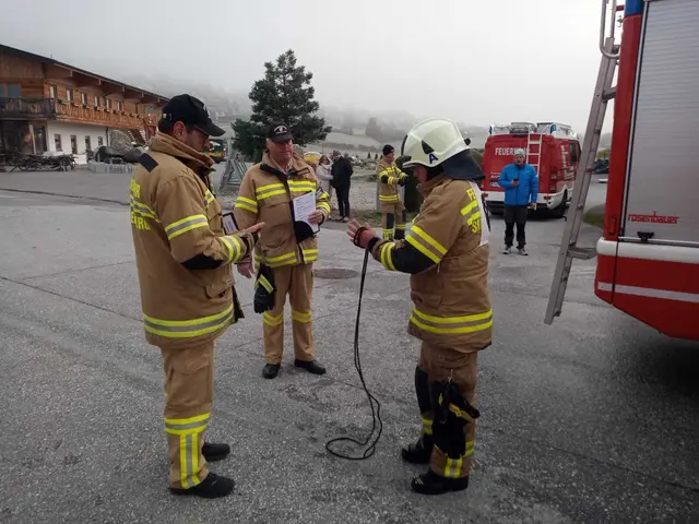 Mehrere Feuerwehren aus dem Lungau stellten sich am 25. Oktober 2025 in Mariapfarr-Bruckdorf der Branddienstleistungsprüfung in der Stufe Bronze. | Foto: BI Anton Doppler ASBÖ2 bzw. FF St. Margarethen