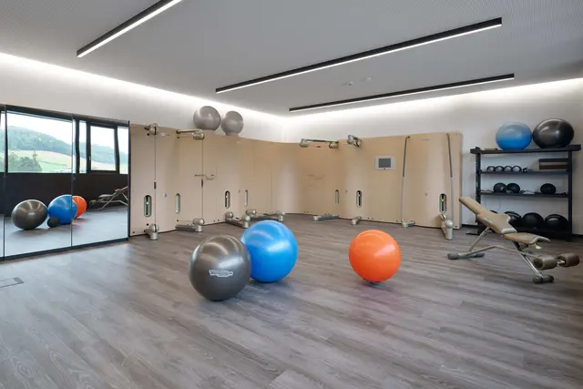 Im Studio können Yoga-Kurse für Mitarbeiter durchgeführt werden.  | Foto: raumpixel/Fill