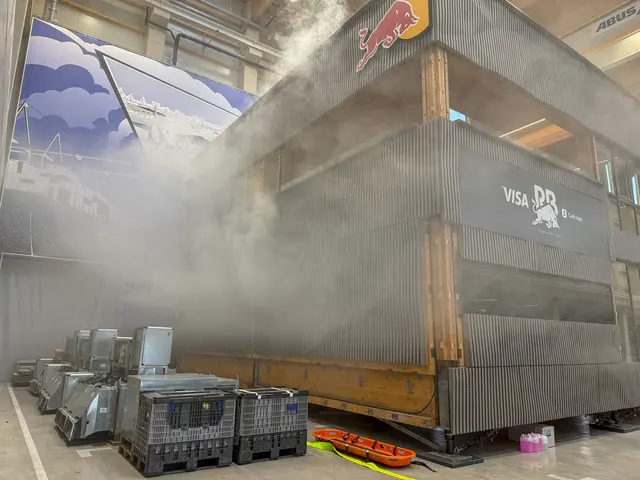 Die Formel-1-Energy-Station geriet in Brand. | Foto: Katharina Stoxreiter