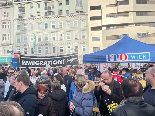 Zu Corona-Zeiten fanden Demonstrationen in Wien statt. | Foto: Barbara Schuster/RMW
