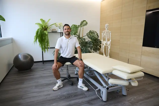 Patrick Manhartsgruber hat eine Physiotherapie-Praxis im Power Cube. | Foto: raumpixel/Fill