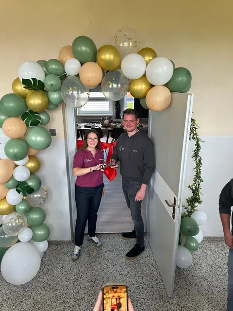 Jasmin Poparic und Stefan Pfennich luden zum Tag der offenen Tür. | Foto: LJ St. Martin/W.