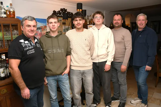v.l.: Vizebgm. Josef Landstetter, Marco Zeiner, Mathias Heiß, Elias Reiter, gfGR Thomas Grossinger und gfGR Oskar Mohr | Foto: Marktgemeinde Leiben