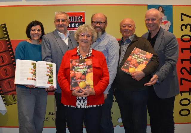 Ingrid Eigenthaler, Wolfgang Kowald, Elfriede, Erwin und Leopold Eigenthaler und Martin Leonhardsberger. | Foto: Stadtgemeinde Mank