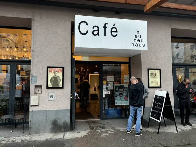 Im Café "Neunerhaus" gibt es Mahlzeiten und Getränke gegen eine freie Spende. | Foto: Nathanael Peterlini / MeinBezirk