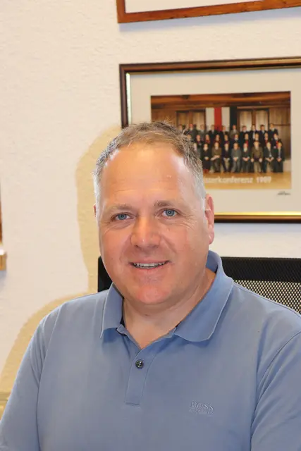 Stefan Köhle leitet das Ensemble mit viel Engagement. | Foto: Thomas Seelos