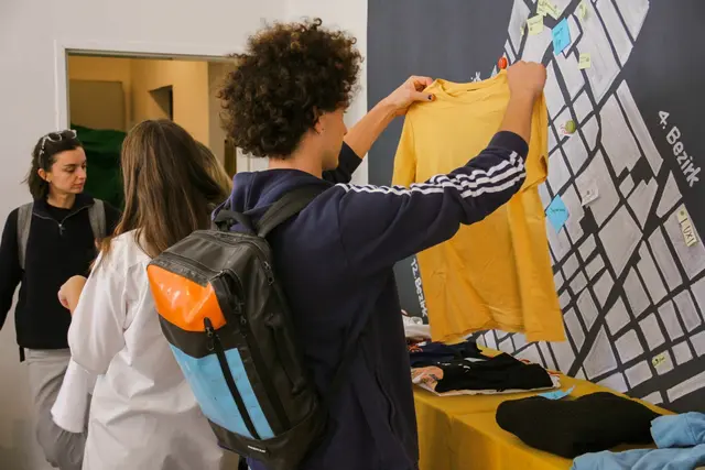 In der Reinprechtsdorfer Straße werden wieder Kleider getauscht. (Archivbild) | Foto: Grüne Margareten