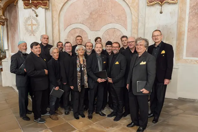 Unter der Leitung von Maria Magdalena Nödl füllte die Cappella Ars Musica den barocken Kirchenraum mit kraftvollem Chorklang. | Foto: i.V. Elfi Krottendorfer
