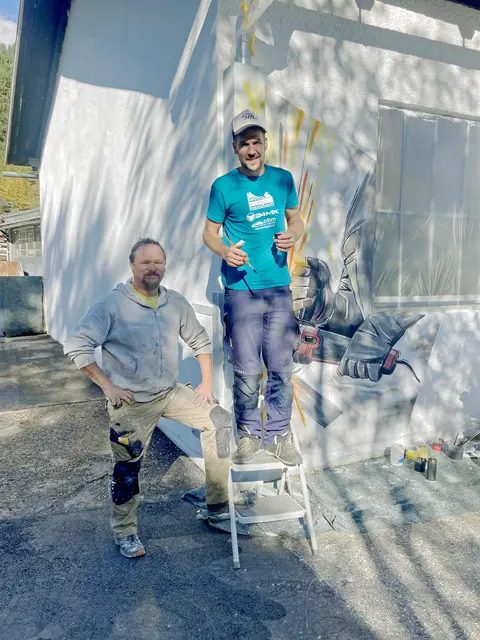 v.l.: Karl Schurz und Thomas Steinwender | Foto: Kunstraum Obervellach