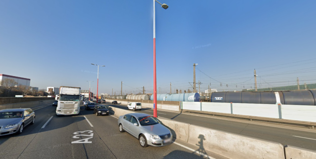 Zu einem Verkehrsunfall ist es Mittwochfrüh auf der A23 gekommen. Mehrere Fahrstreifen waren gesperrt. (Archiv) | Foto: Screenshot Google Maps