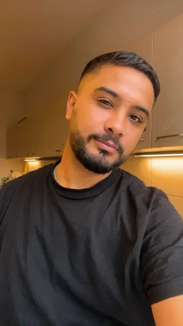 Motasem aus Palästina: „Dank eines Freiwilligen habe ich Deutsch gelernt und eine Arbeit in einem Altersheim gefunden. Jetzt stehe ich auf eigenen Beinen“ | Foto: Flüchtlingsheim Kleinvolderberg