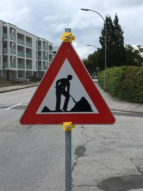 Die Stadt Leonding ersucht alle Verkehrsteilnehmer, die ausgeschilderten Umleitungen zu beachten und dankt für das Verständnis während der Bauarbeiten. | Foto: kai