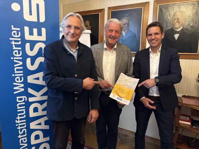 Werden alles für den Standort Hollabrunn für das neue Landesklinikum Süd-West tun: Wolfgang Traindl, Alfred Babinsky, Gunther Leeb | Foto: Alexandra Goll