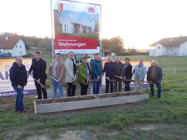 Mit dem Spatenstich beginnt eine einjährige Arbeitsphase. 