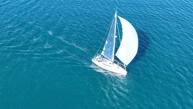 72 Stunden nonstop: Die Langstreckenregatta „Croatia 300“ verlangt Teamgeist und Strategie. Geschlafen wird kaum.  | Foto: Sportconsult