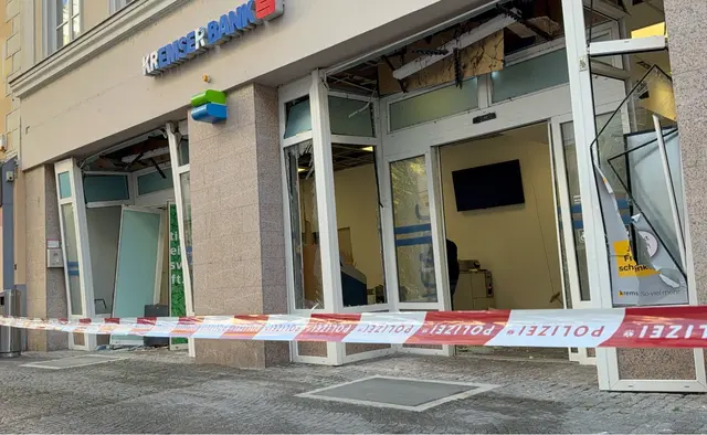 Die Filiale wurde verwüstet. Die Tat ereignete sich in der Nacht auf den 29. Oktober um 3:41 Uhr. | Foto: DOKU-NÖ