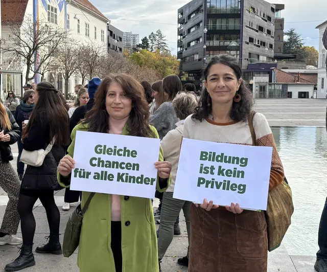 Grünen-Klubofrau Sandra Krautwaschl (r) kritisierte das Vorgehen von FPÖ-Bildungslandesrat Stefan Hermann scharf.  | Foto: MeinBezirk/Markus Kropac