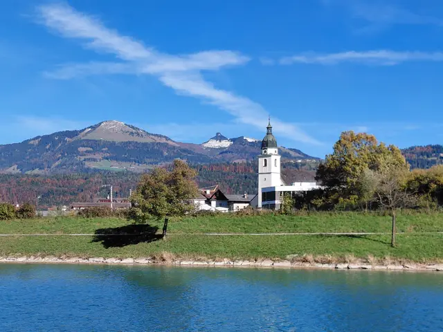 Blick auf den Schlenken und Schmittenstein  | Foto: H.Bachinger