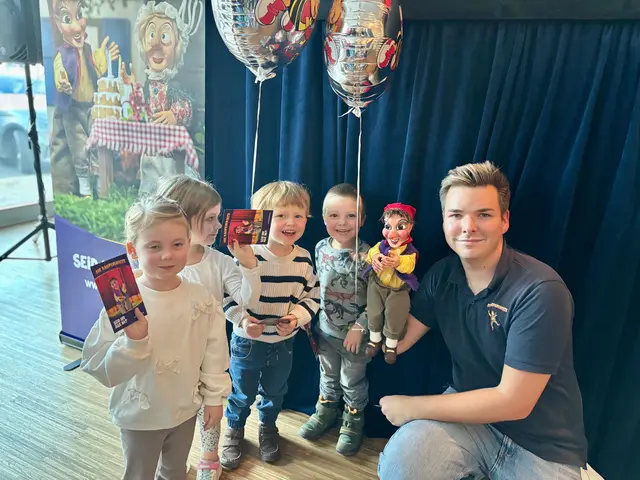 "Die Kasperlkiste" sorgte für Freude bei den "kleinsten Sparern". | Foto: Markus Kahrer