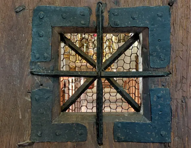 Nur ein kleiner Einblick in die Kirche  | Foto: H.Bachinger