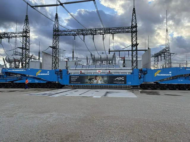 Erfolgreich angeliefert wurde ein aus zwei Teilen bestehender Phasenschiebertransformator. | Foto: APG/Stefan Brandstetter