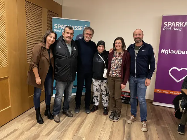 Petra Mair, Georg Spadinger, Herbert Hager, Romana Edtmayr, Petra Seyfried und Wolfgang Simetsberger. | Foto: Miravita Innvietel