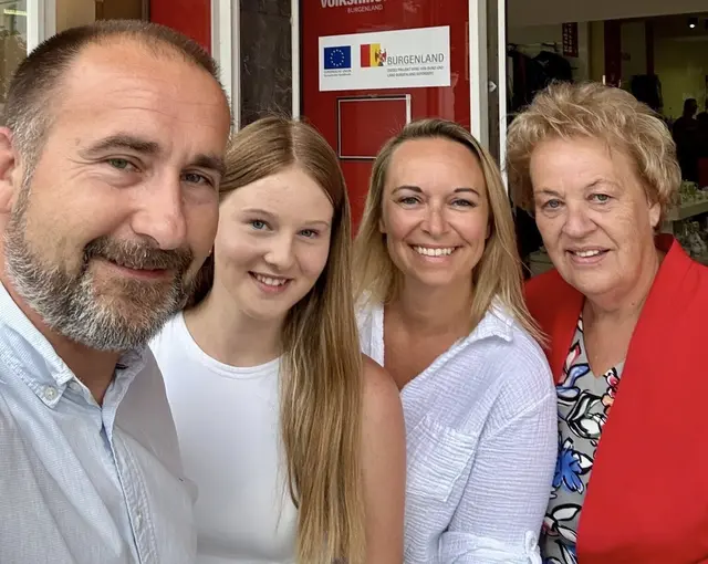 Praktikantin Lena unterstützte beim Pressetermin | Foto: Harald Kahr
