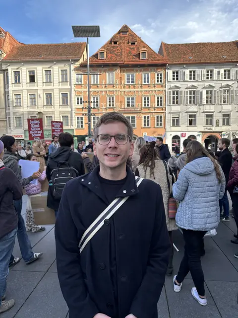 Der Grazer Sozialstadtrat Robert Krotzer (KPÖ) urgierte den Wunsch nach einer Gesetzesänderung.  | Foto: MeinBezirk/Markus Kropac