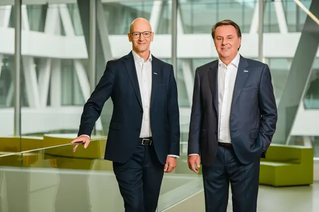 WKNÖ-Präsident Wolfgang Ecker (rechts) und WKNÖ-Direktor Johannes Schedlbauer. | Foto: Rita Newman