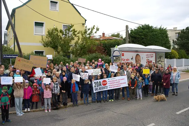 Beim Siedlerverein Bruckhaufen ist das Fass vor dem Überlaufen. Bei einer Protestveranstaltung machten sie ihren Unmut bekannt. | Foto: BV20