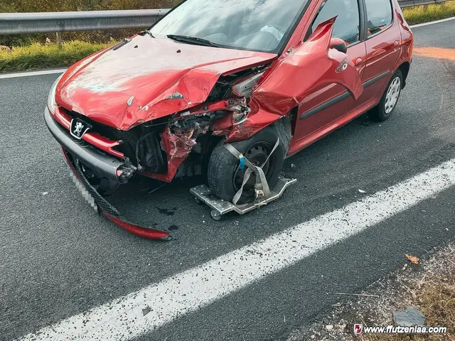Auf der S5 kam es knapp hintereinander zu mehreren Verkehrsunfällen. | Foto: FF Utzenlaa