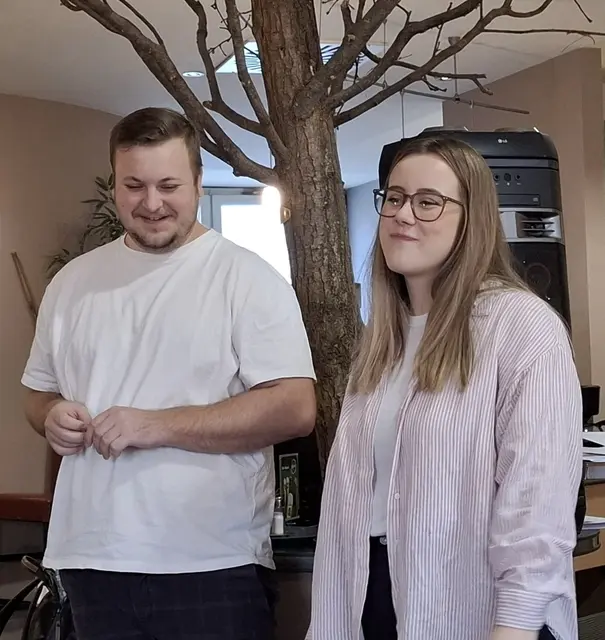 Simon Panholzer (Junge Generation OÖ) und Larissa Zivkovic (Österreichische Vorsitzende der Sozialistischen Jugend)  | Foto: SPÖ Gallneukirchen