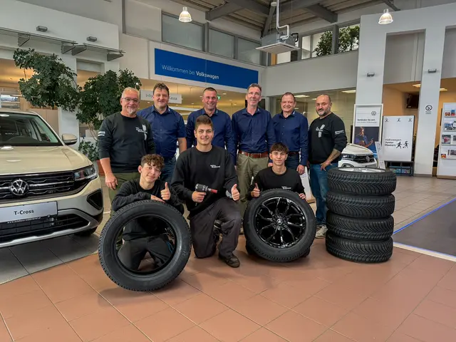 Der perfekte Reifenwechsel umfasst nicht nur Tempo, sondern auch gründliche Kontrolle von Profiltiefe, Reifendruck, Ventilen und Bremsen. | Foto: Autohaus Waldviertel