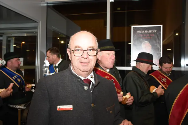 Oö. Kameradschaftsbund-Präsident und Bezirksobmann Michael Kendlbacher. | Foto: Kameradschaftsbund