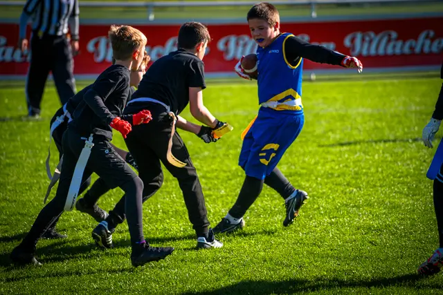Die jungen Murtal Bulls kämpfen im Flag-Football um Siege. | Foto: Murtal Bulls
