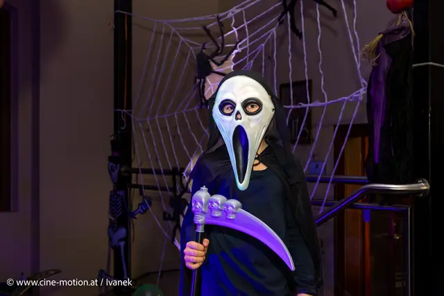 Ghostface mit Sense. | Foto: www.cine-motion.at / Ivanek