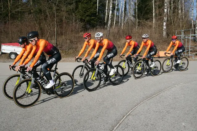 Durch ihre beherzte Fahrweise beeindruckte das Schwingshandl Team auch den Radsport Präsidenten. | Foto: Herbert Schöttl