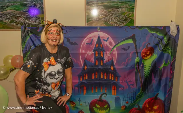 Kreativitäts-Direktor des Nachmittags - Michaela Lagler. | Foto: www.cine-motion.at / Ivanek