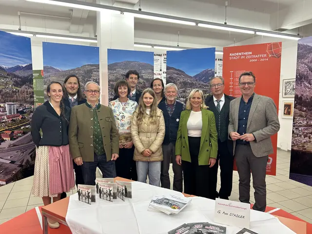Radenthein stand im Zeichen der Literatur. Auch Vize-Bgm. Melanie Golob und Bgm. Michael Maier zeigten ihre Unterstützung. | Foto: Stadtgemeinde Radenthein