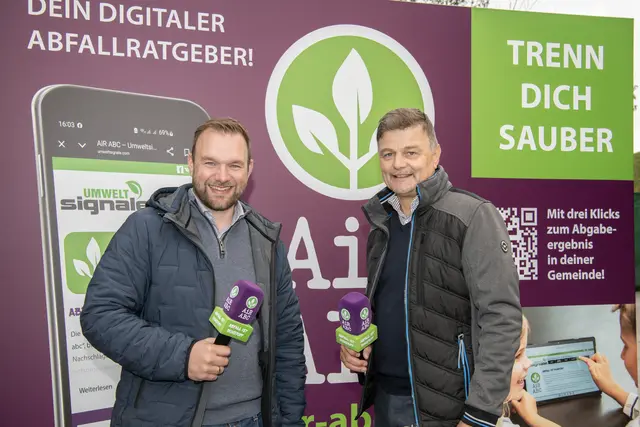 Bgm. Markus Peer (Ampass) und Bgm. Johannes Strobl (Aldrans) freuen sich über die gute kommunale Zusammenarbeit. | Foto: Gemeinde Aldrans