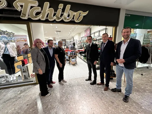 Am Freitag wurde die offizielle Eröffnung der neuen Tchibo-Filiale im Erdgeschoß des ECE gefeiert. | Foto: MeinBezirk/Angelika Kern